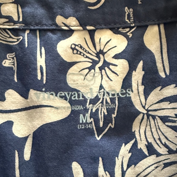 Vineyard Vines Boys Blue Hawaiian Shirt Size Medium (12/14) - Picture 3 of 4